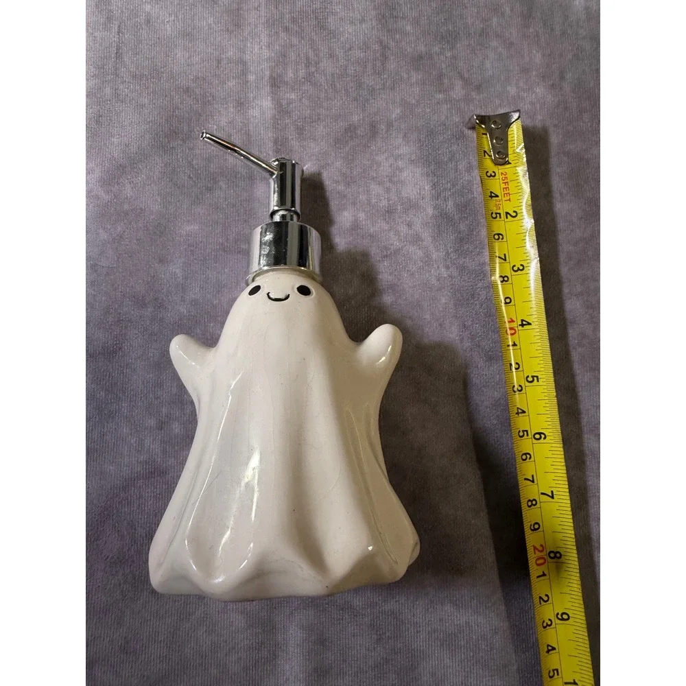 Ceramic Ghost Soap Dispenser White Halloween Spooky Decor Silver Pump GH-SPPMP
